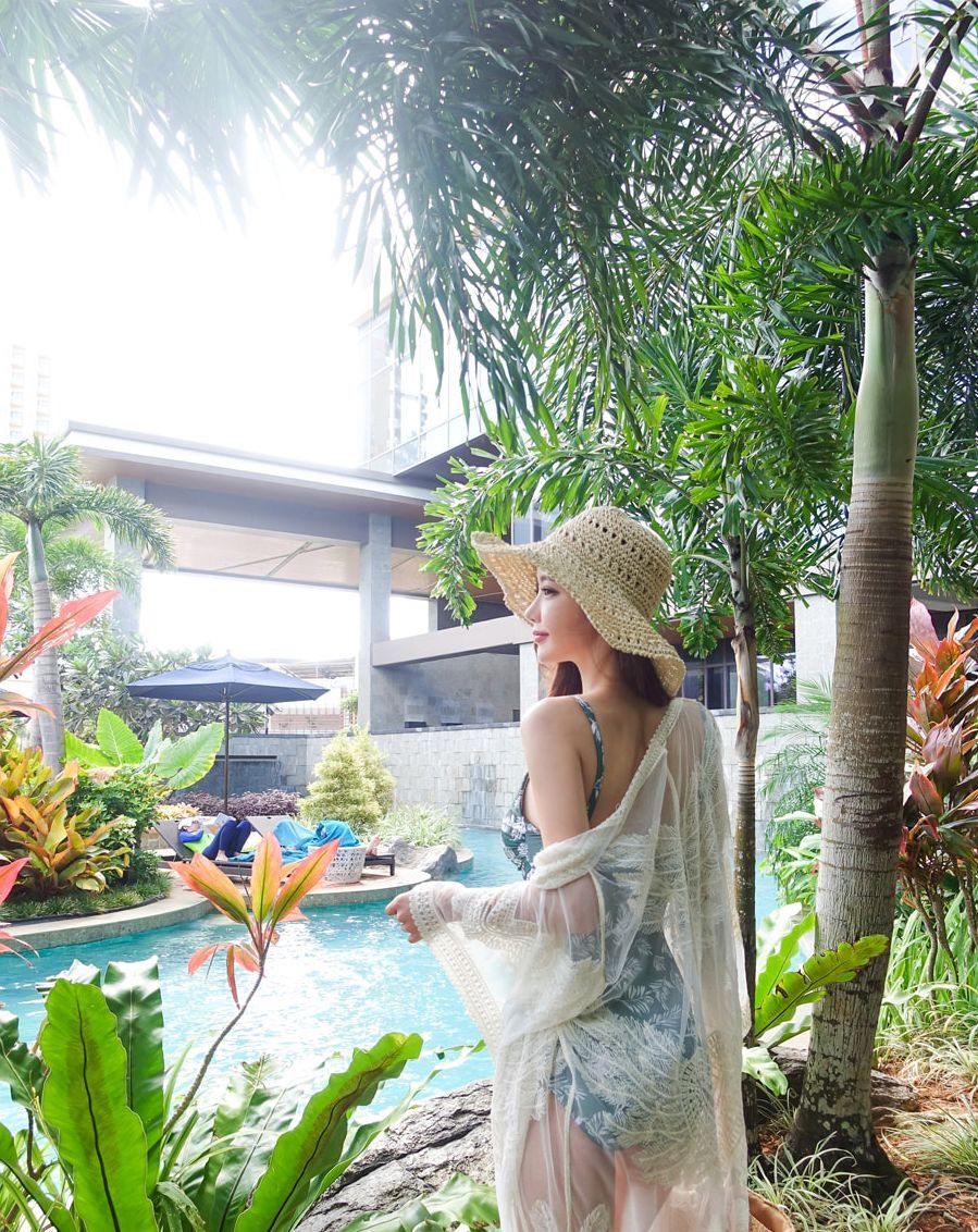 Cover 1770367644 1416